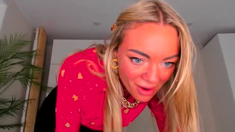 Adriana online show from January 17, 7:49 pm