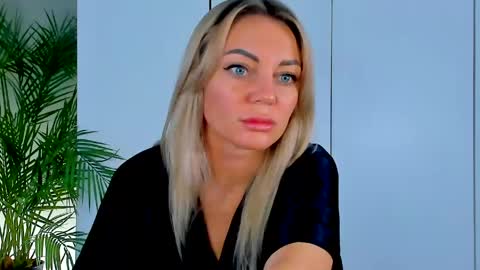 Adriana online show from March 24, 12:21 pm