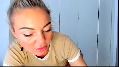 Adriana online show from June 6, 2:22 pm