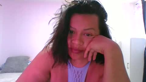 adrianagogo18 online show from October 23, 3:22 pm