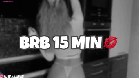 adrianawow1 online show from February 20, 9:31 pm