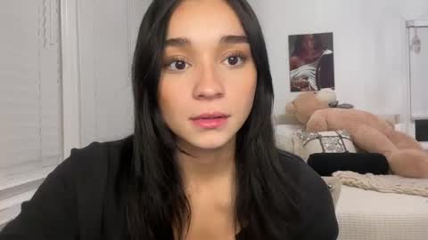 Adrianna  online show from February 7, 3:01 am