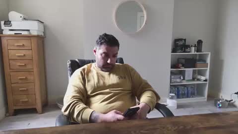 Snapshot of adriano8643 chatting on September 15, 9:42 am AdrianoMuscle online show from September 15, 9:42 am