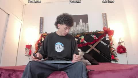 Adrian online show from November 29, 3:31 am