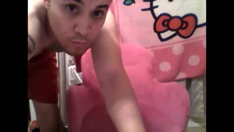 Snapshot of adrianpauli chatting on April 10, 5:34 am adrianpauli online show from April 10, 5:34 am