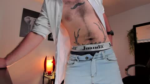 Adrian Williams online show from January 22, 10:05 pm