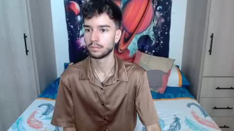 Snapshot of adrien_polo chatting on July 10, 3:25 pm adrien_polo online show from July 10, 3:25 pm