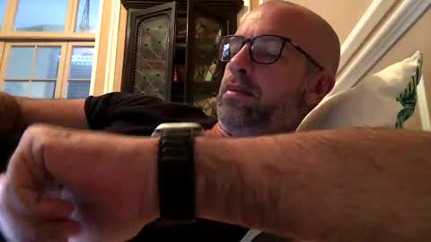 adrienfromparis online show from December 17, 7:58 am