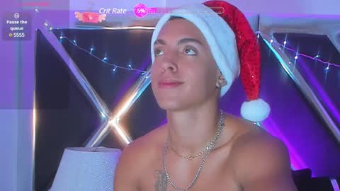 Adrian Lopez online show from December 5, 7:49 pm