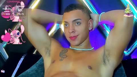 Adrian Lopez online show from December 11, 7:46 pm