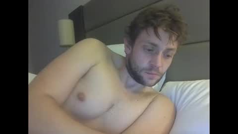 Snapshot of adventure69738921 chatting on November 21, 12:32 am adventure69738921 online show from November 21, 12:32 am