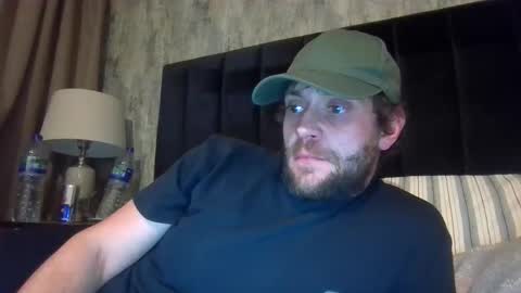 Snapshot of adventure69738921 chatting on December 14, 3:39 pm adventure69738921 online show from December 14, 3:39 pm