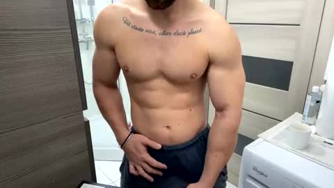 Mrrfitt online show from October 3, 9:06 am