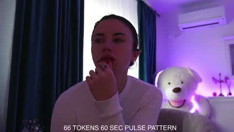 Aelia online show from January 10, 6:31 am