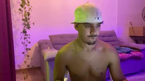 Luci online show from January 10, 2:02 am