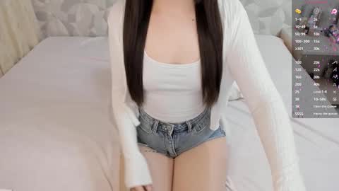 Emi online show from March 21, 12:48 am