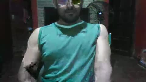 Snapshot of aerialjoa chatting on October 2, 4:52 am aerialjoa online show from October 2, 4:52 am