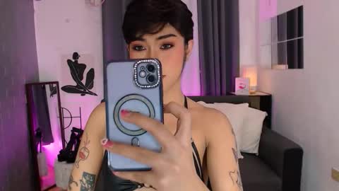 Snapshot of aeshamargaux chatting on September 13, 8:03 am aeshamargaux online show from September 13, 8:03 am