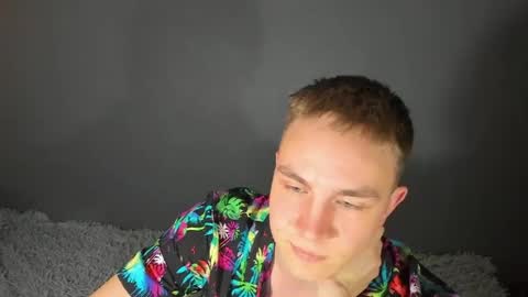 Evan online show from April 19, 11:09 am