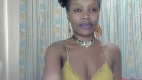 AfricanSquirtQueen online show from November 4, 2:05 pm