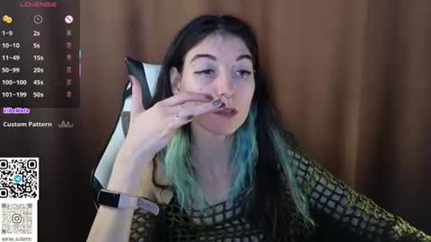Snapshot of afina_blessyou chatting on June 28, 3:23 am Afina online show from June 28, 3:23 am