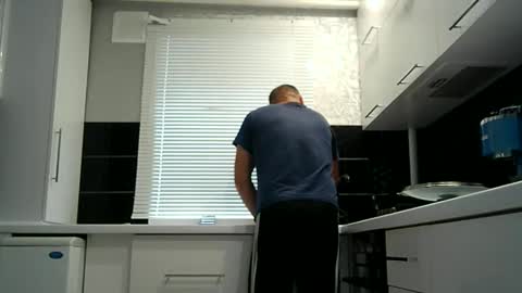 Sasha online show from November 7, 7:30 am