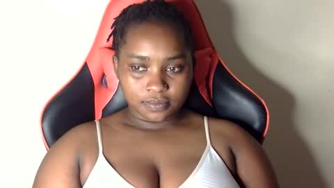 Snapshot of african001 chatting on September 22, 5:15 pm stella online show from September 22, 5:15 pm