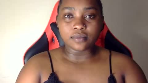 Snapshot of african001 chatting on September 29, 6:46 pm stella online show from September 29, 6:46 pm
