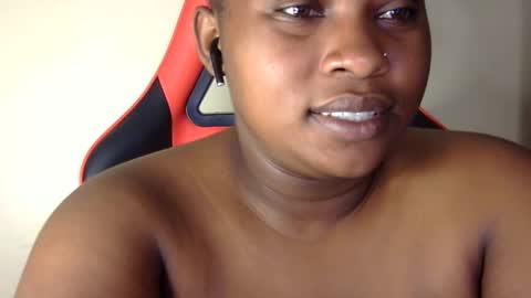 Snapshot of african001 chatting on September 30, 5:40 pm stella online show from September 30, 5:40 pm