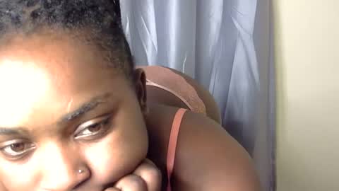 Snapshot of african001 chatting on October 2, 4:08 am stella online show from October 2, 4:08 am