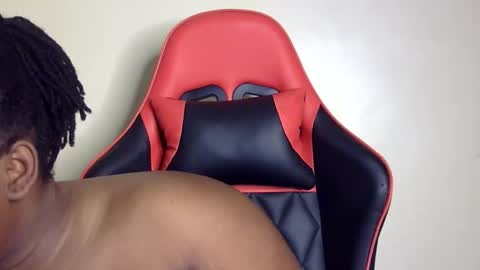 stella online show from November 17, 3:40 pm