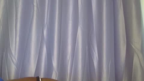 stella online show from November 25, 4:45 am