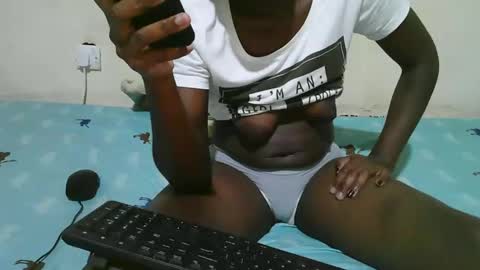 african_pussy2 online show from March 11, 5:57 pm