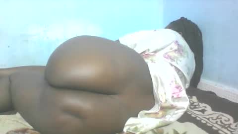 Snapshot of africangal6677 chatting on April 20, 6:16 am africangal6677 online show from April 20, 6:16 am