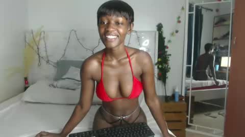 Snapshot of africanpetitequeen chatting on December 26, 11:57 pm CIARA online show from December 26, 11:57 pm