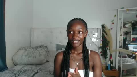 Snapshot of africanpetitequeen chatting on January 6, 5:59 pm CIARA online show from January 6, 5:59 pm