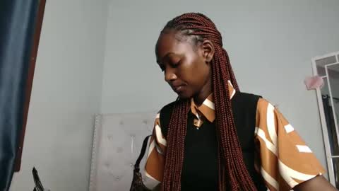 Snapshot of africanpetitequeen chatting on October 15, 12:05 pm CIARA online show from October 15, 12:05 pm