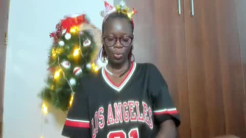 Leah online show from December 22, 3:44 am