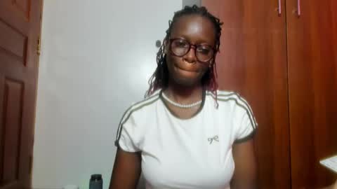 Leah online show from December 30, 4:53 am