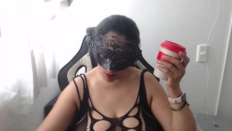 Snapshot of afrodita_1978 chatting on November 6, 6:09 pm afrodita online show from November 6, 6:09 pm