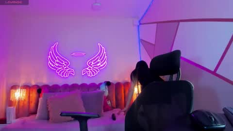 Snapshot of afrodita_meraki chatting on October 12, 9:03 pm Afrodita online show from October 12, 9:03 pm