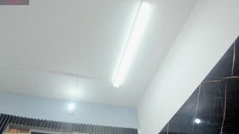 Snapshot of afrodita_roos_ chatting on July 9, 12:53 pm Afrodita Ross online show from July 9, 12:53 pm