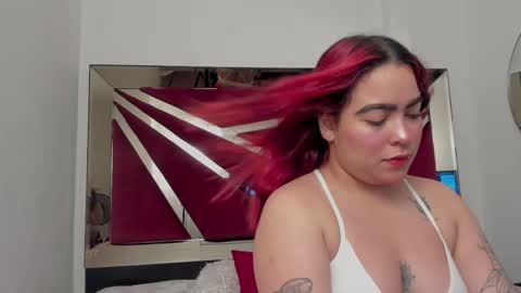 Snapshot of afroditavega chatting on May 29, 5:33 pm online show from May 29, 5:33 pm