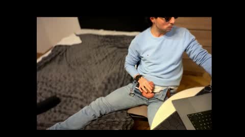 AfterTheRun online show from March 26, 9:31 pm