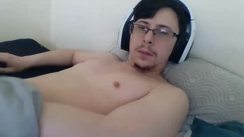 agamer online show from March 14, 3:39 pm