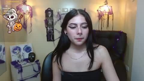 Kimberly online show from October 18, 1:01 pm