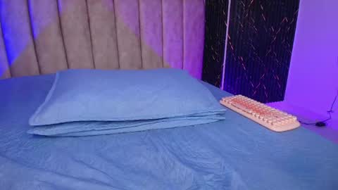 Snapshot of agata_01_ chatting on May 11, 2:45 pm Ana online show from May 11, 2:45 pm