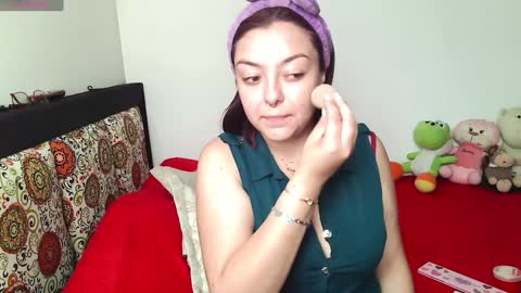 Hanna online show from December 9, 4:37 pm