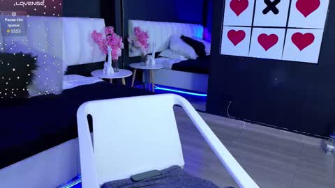 Snapshot of agata_evans_ chatting on October 11, 8:29 pm AGATA online show from October 11, 8:29 pm