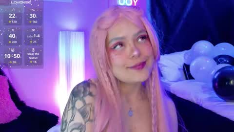Snapshot of agata_evans_ chatting on October 15, 8:20 pm AGATA online show from October 15, 8:20 pm